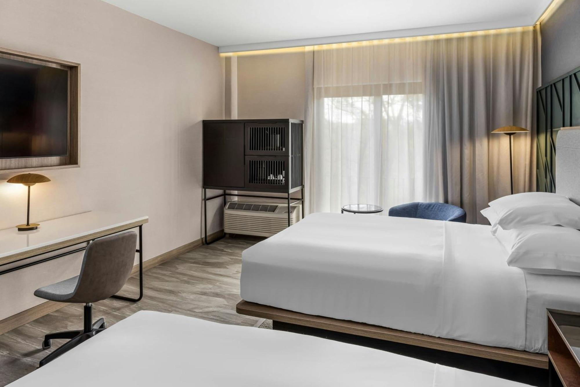 Courtyard By Marriott San Jose Escazu Hotel Exterior photo