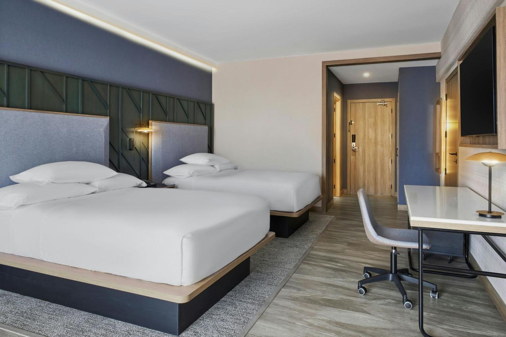 Courtyard By Marriott San Jose Escazu Hotel Exterior photo