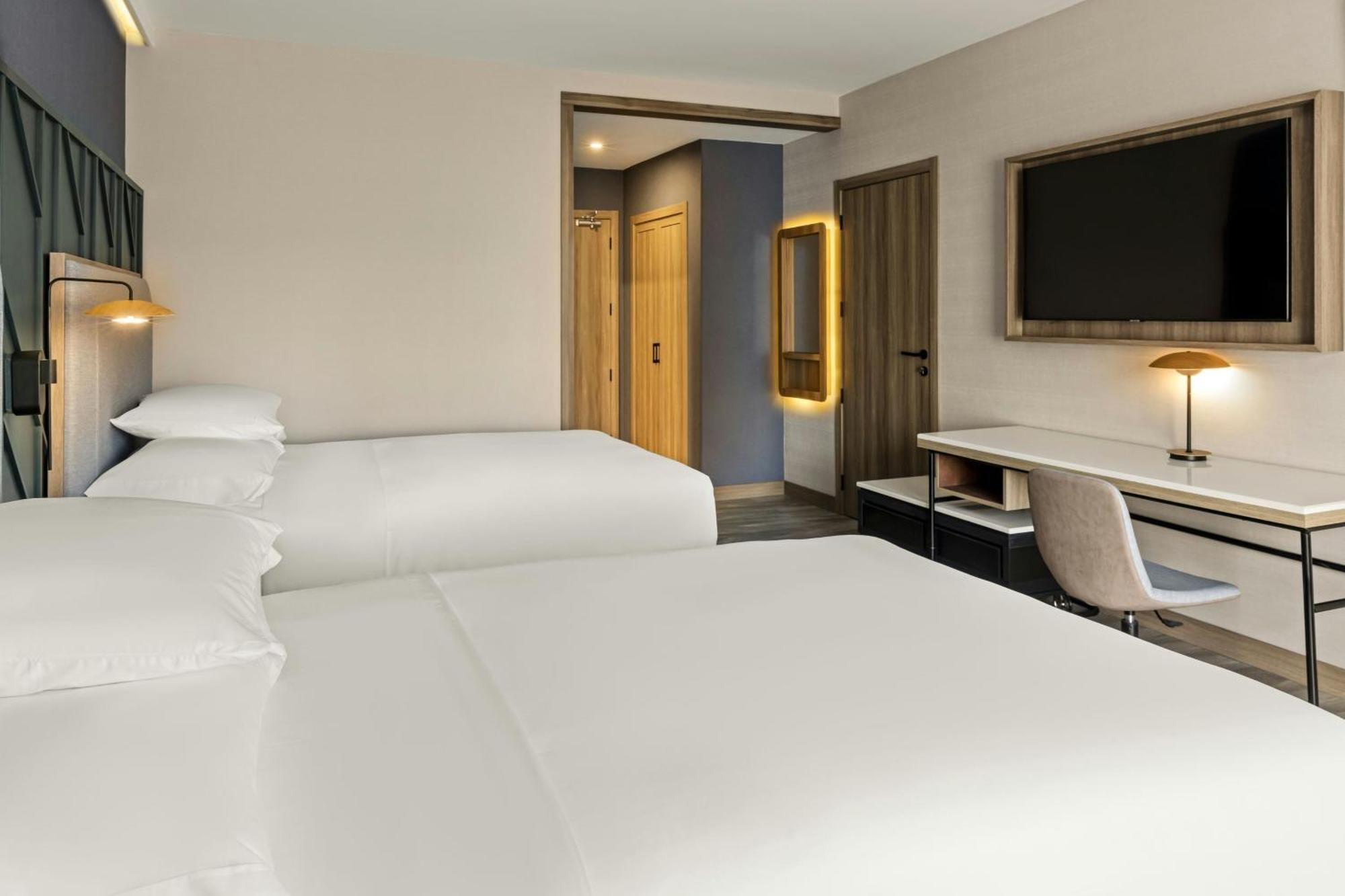 Courtyard By Marriott San Jose Escazu Hotel Exterior photo