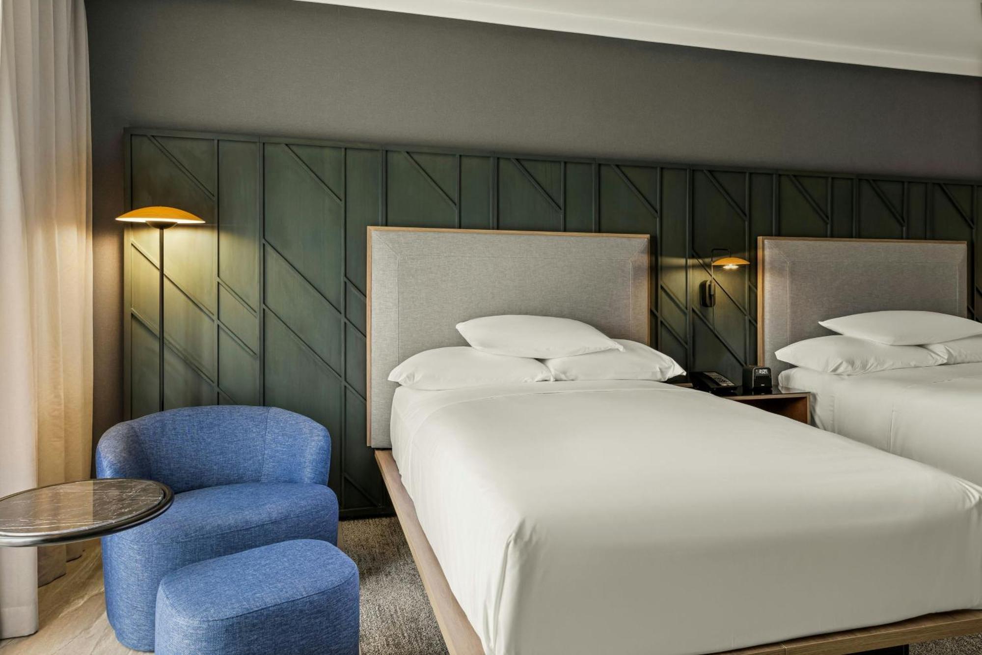 Courtyard By Marriott San Jose Escazu Hotel Exterior photo