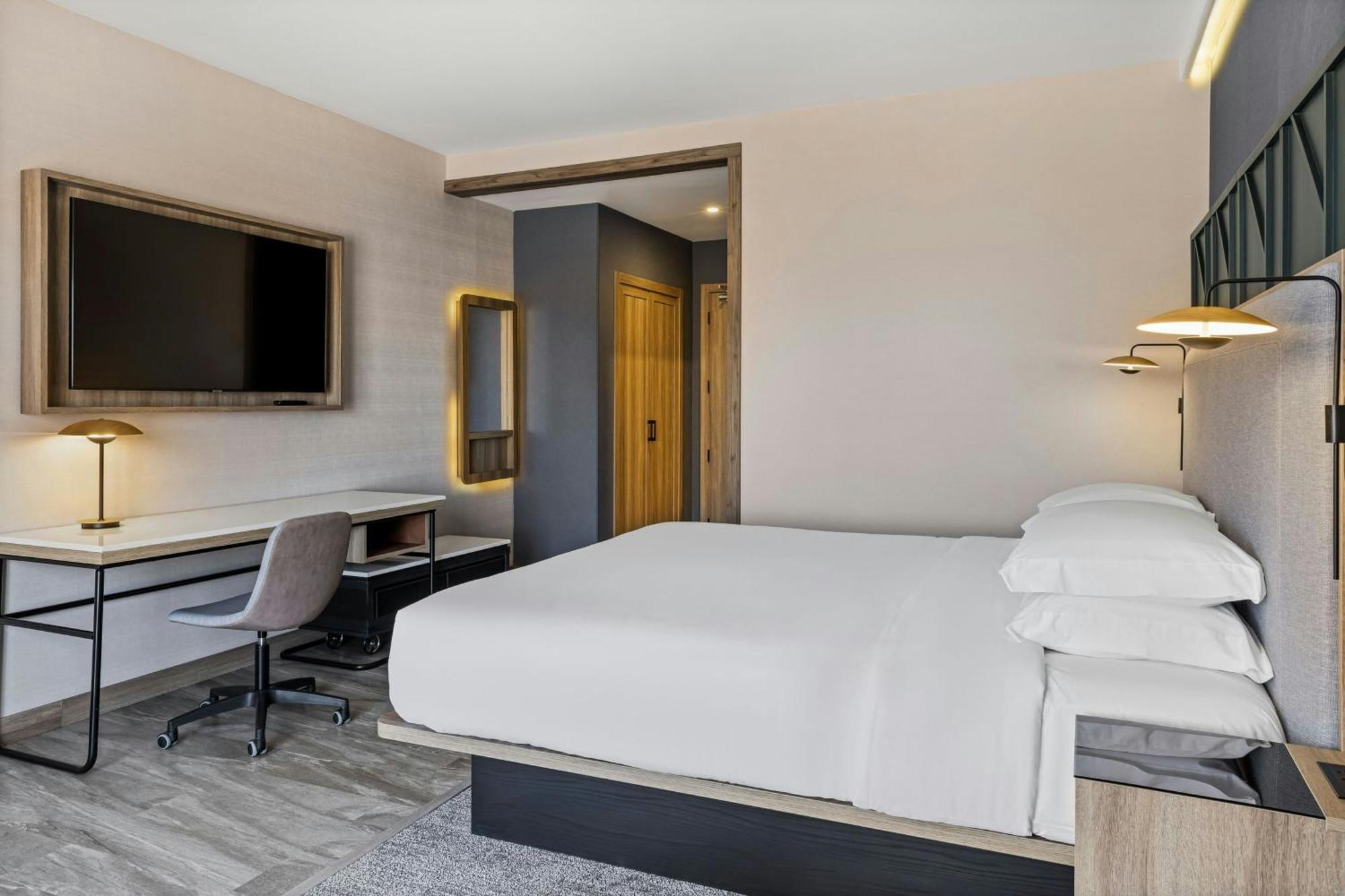 Courtyard By Marriott San Jose Escazu Hotel Exterior photo