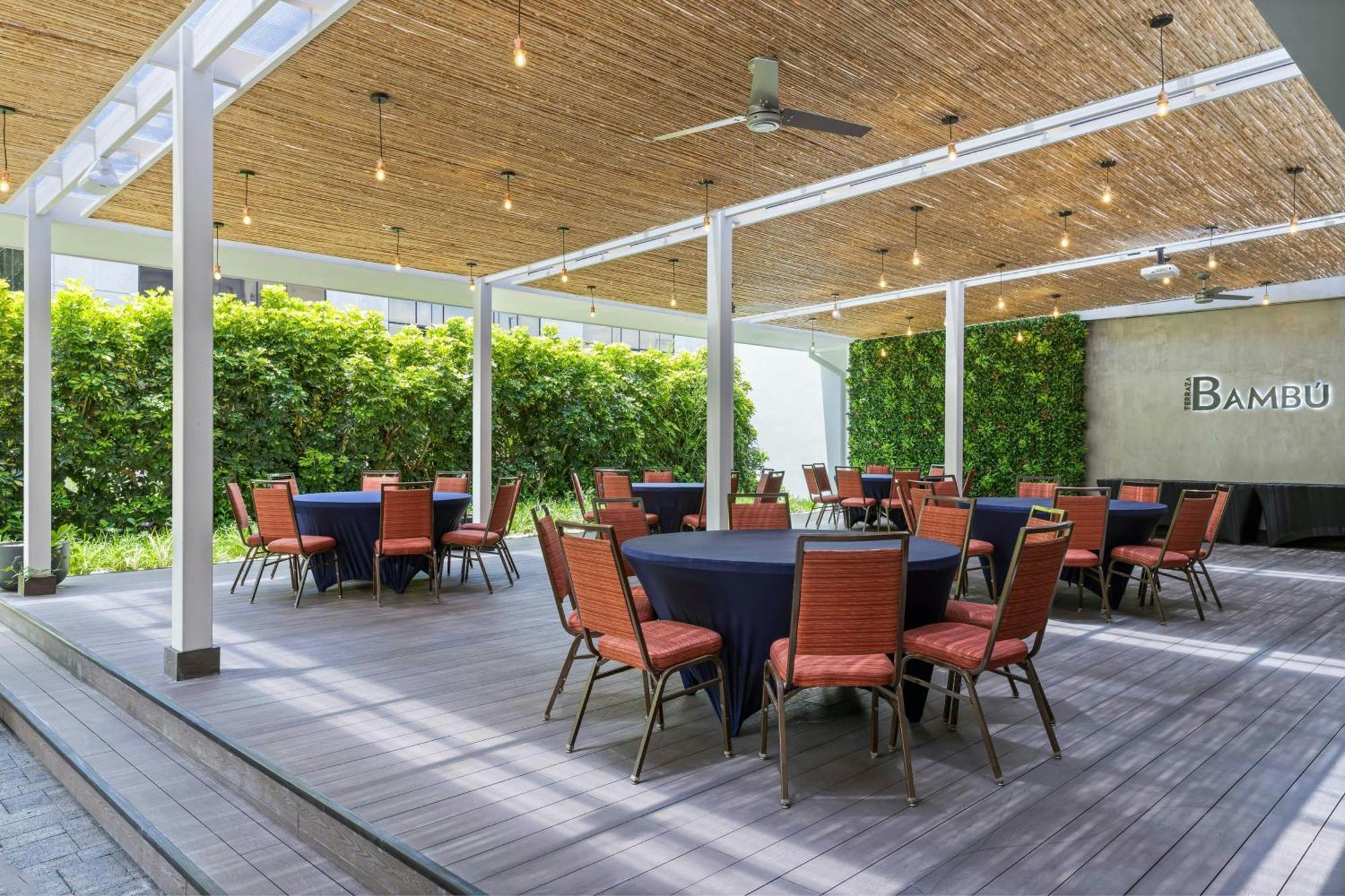 Courtyard By Marriott San Jose Escazu Hotel Exterior photo