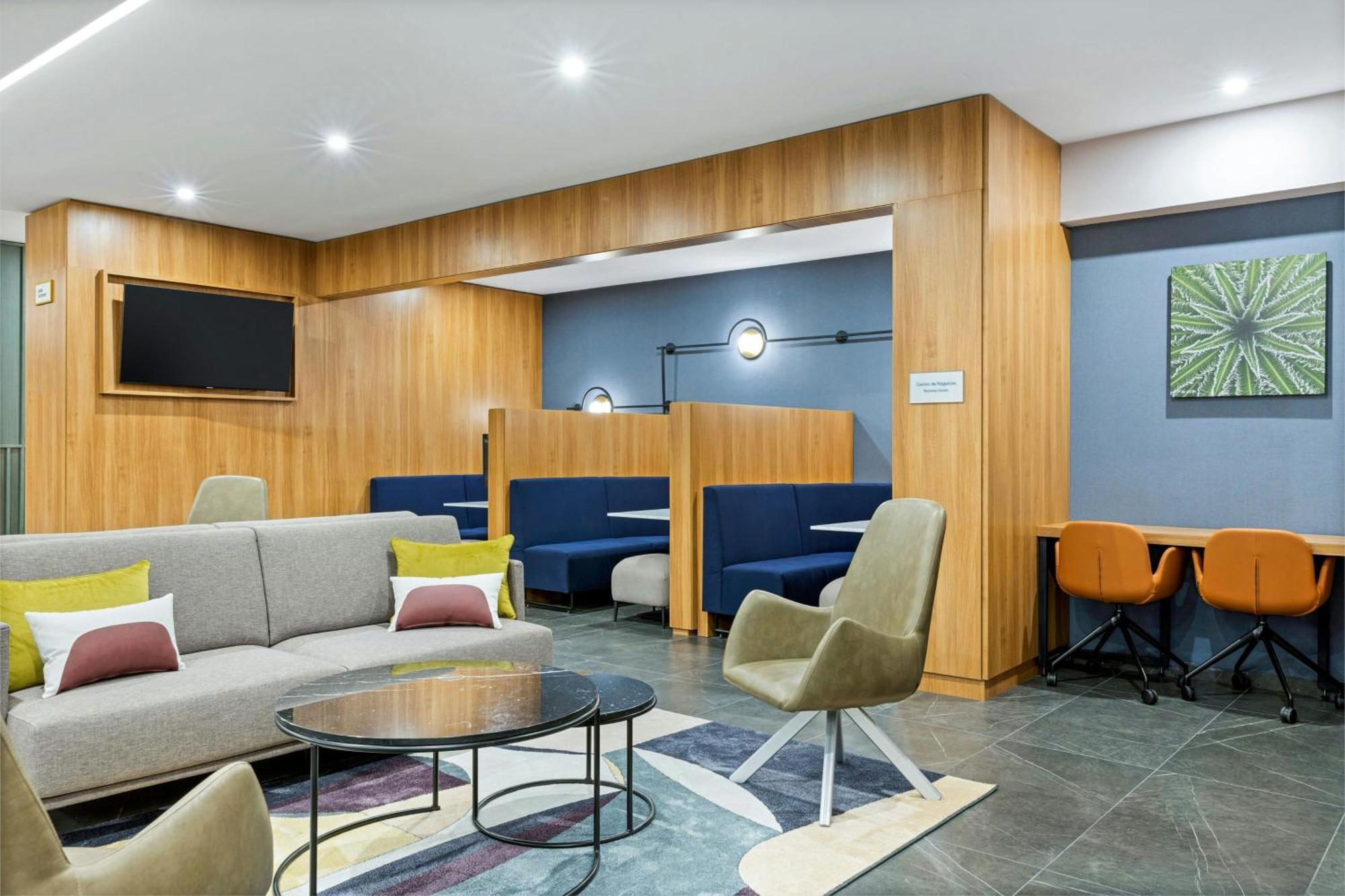 Courtyard By Marriott San Jose Escazu Hotel Exterior photo